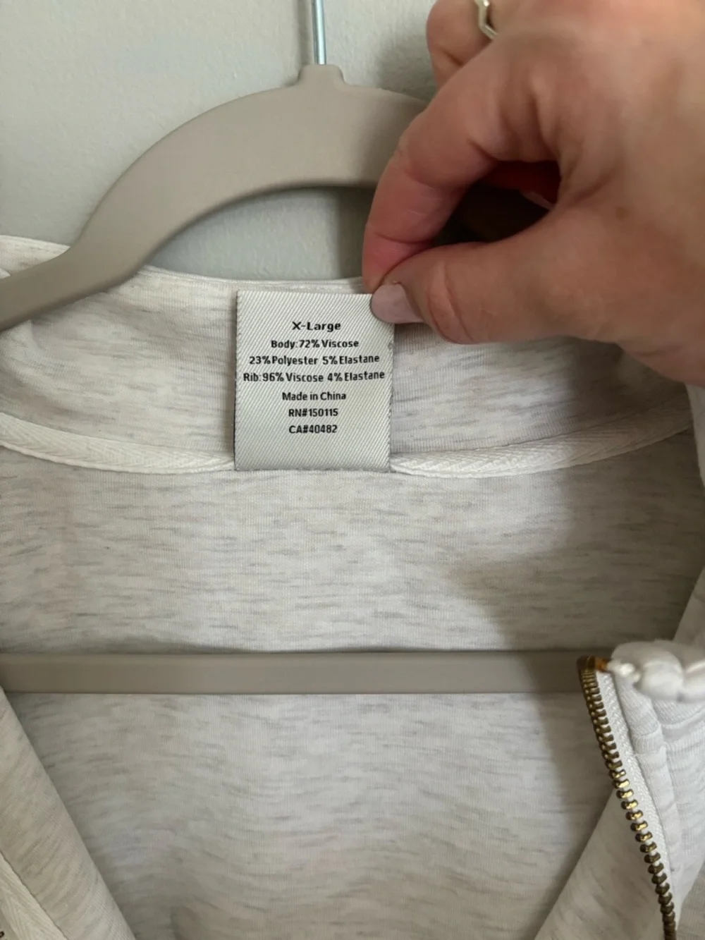 Varley Light Heather Gray Half-Zip Sweatshirt & Matching Shorts Set - Picture 3 of 6